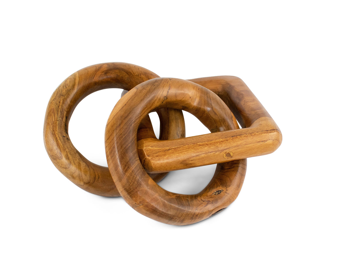 Teak chain-link sculpture with two round and one square link – image 3